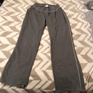 Maternity lounge pants